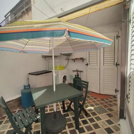 Casa Dante Vakantiehuis Nurachi